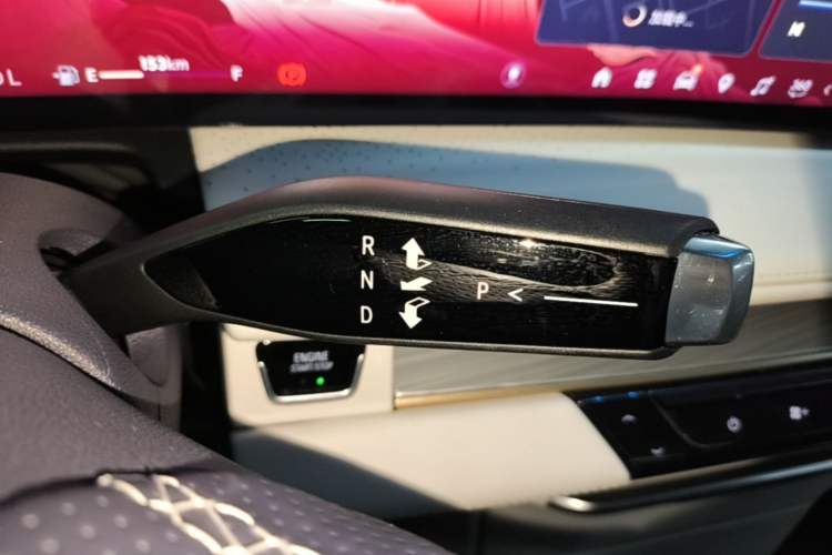 Used Buick GL8 2026 Model Lu Zun Luxury Edition Gear Lever