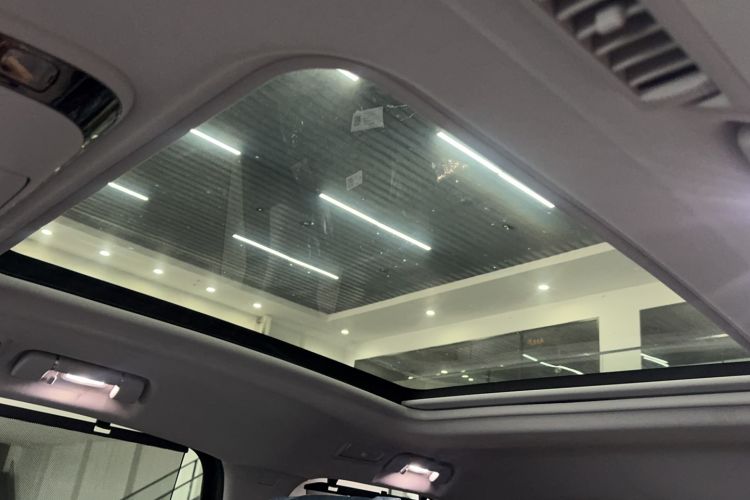 Used Buick GL8 2026 Model Lu Zun Prestige Edition Interior 4