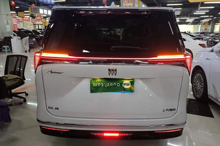 Used Buick GL8 2026 Model Lu Zun Luxury Edition Rear