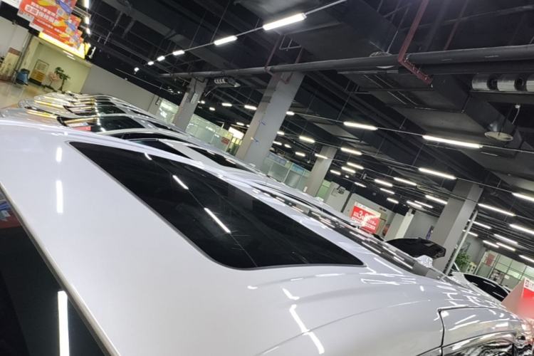 Used Buick GL8 2026 Model Lu Zun Luxury Edition Roof