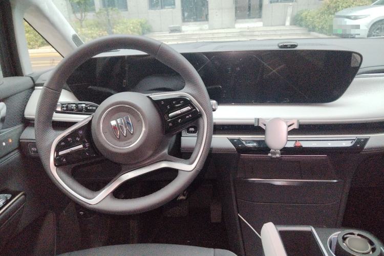 Used Buick GL8 2026 Model Lu Zun Prestige Edition Steering Wheel