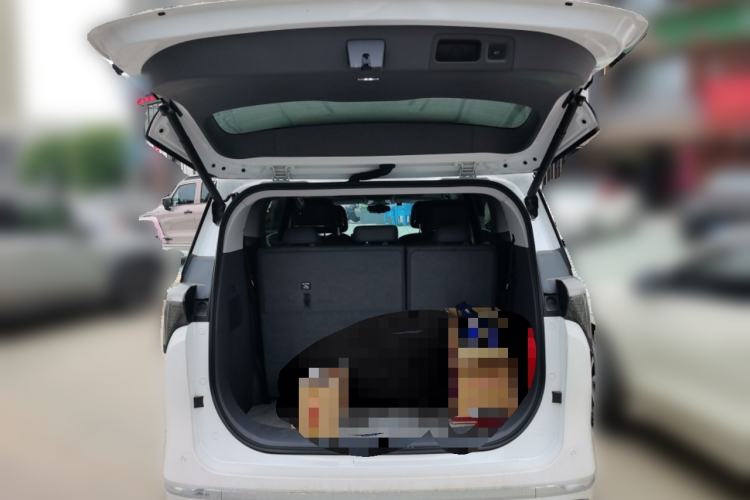 Used Buick GL8 2026 Model Lu Zun Smart Enjoyment Edition Trunk