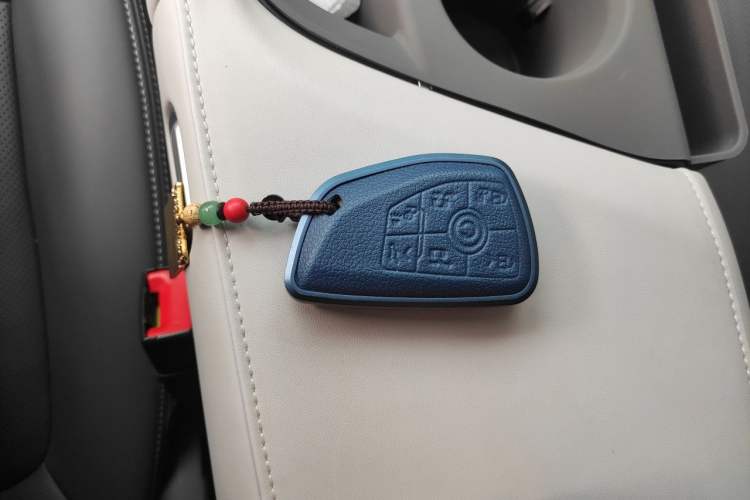 Used Buick GL8 2026 Model Lu Zun Prestige Edition Vehicle Key