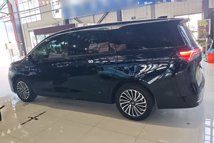 Used Buick GL8 New Energy 2025 Lu Shang Luxury Edition 7-Seater Exterior 3