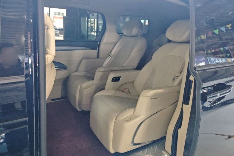 Used Buick GL8 New Energy 2025 Lu Shang Luxury Edition 7-Seater Interior 4
