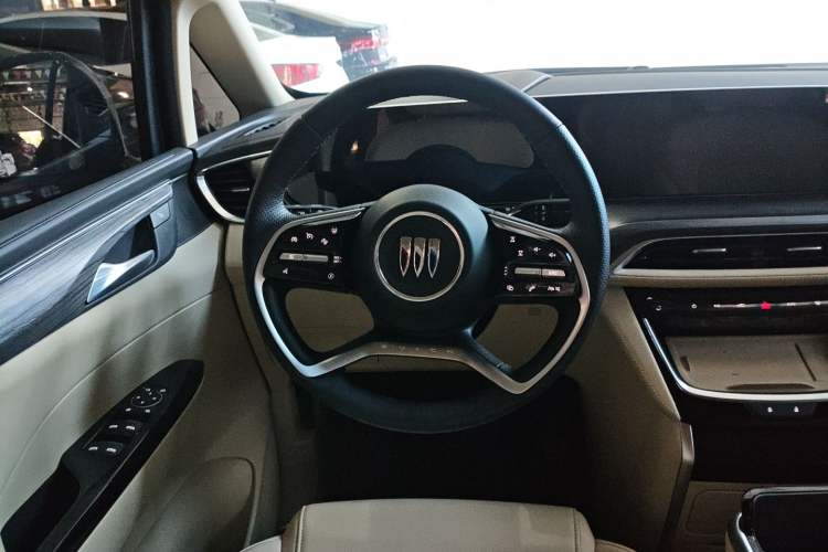 Used Buick GL8 New Energy 2025 Lu Shang Luxury Edition 7-Seater Steering Wheel