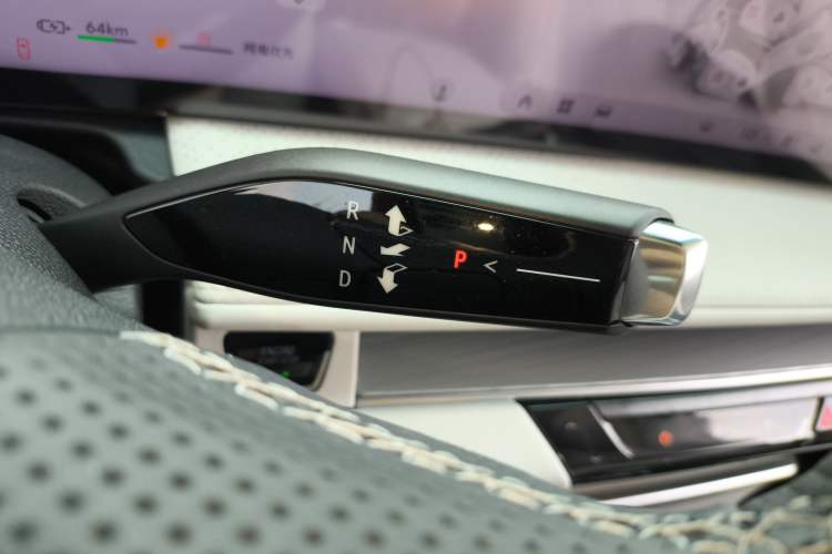 Used Buick GL8 New Energy 2024 Lu Zun Luxury Edition 7-Seater Gear Lever