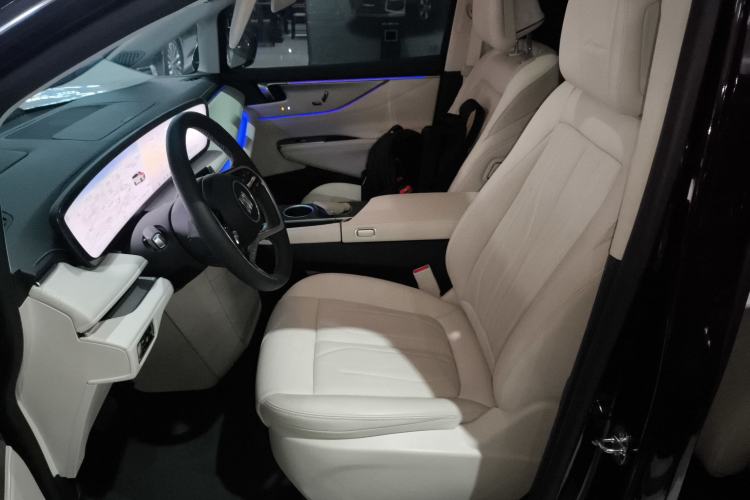 Used Buick GL8 New Energy 2024 Lu Zun Luxury Edition 7-Seater Left Front Seat