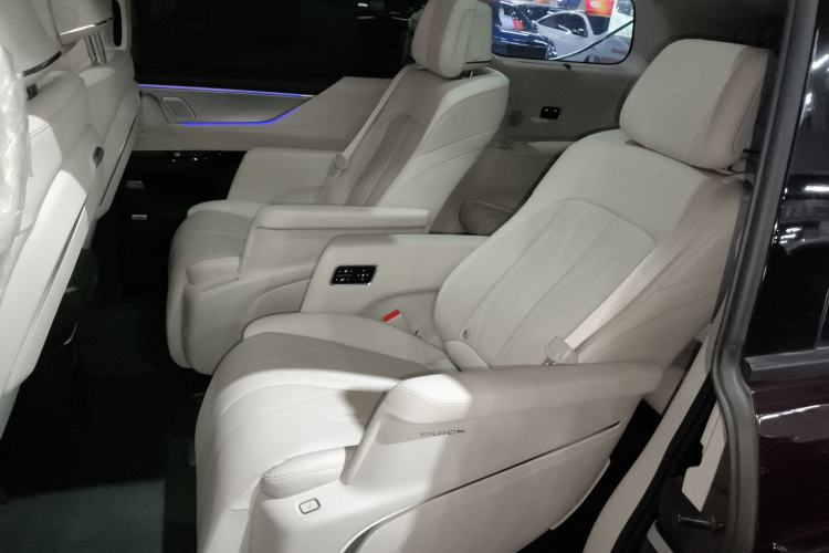 Used Buick GL8 New Energy 2024 Lu Zun Luxury Edition 7-Seater Left Rear Seat