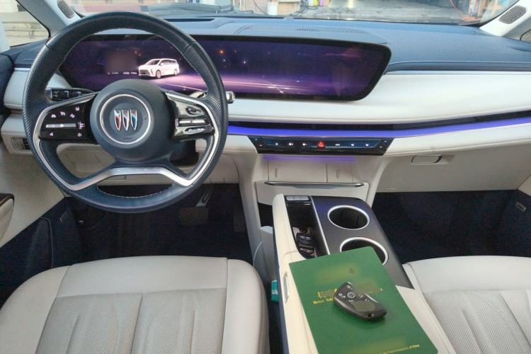 Used Buick GL8 New Energy 2024 Lu Zun Luxury Edition 7-Seater Center Console