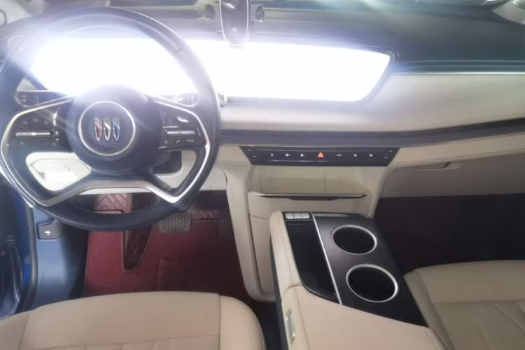 Used Buick GL8 New Energy 2024 Lu Zun Luxury Edition 7-Seater Center Console