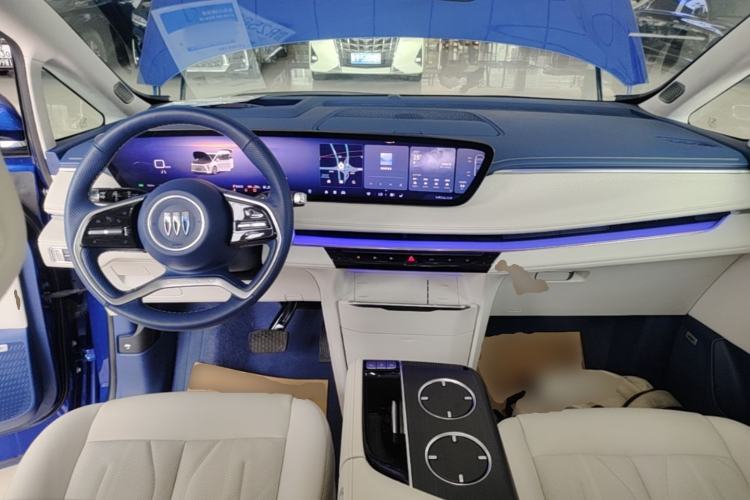 Used Buick GL8 New Energy 2024 Lu Zun Luxury Edition 6-Seater Center Console