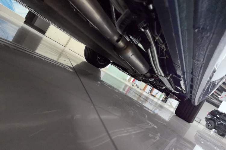 Used Buick GL8 New Energy 2024 Lu Zun Luxury Edition 7-Seater Chassis Rear Right