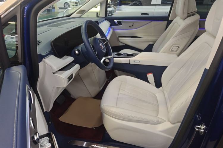 Used Buick GL8 New Energy 2024 Lu Zun Luxury Edition 7-Seater Driver Seat