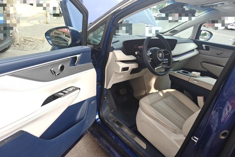Used Buick GL8 New Energy 2024 Lu Zun Luxury Edition 6-Seater Driver Seat