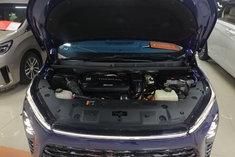 Used Buick GL8 New Energy 2024 Lu Zun Luxury Edition 6-Seater Engine Bay