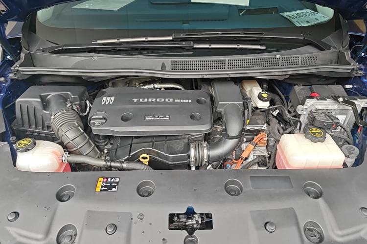 Used Buick GL8 New Energy 2024 Lu Zun Luxury Edition 6-Seater Engine Bay