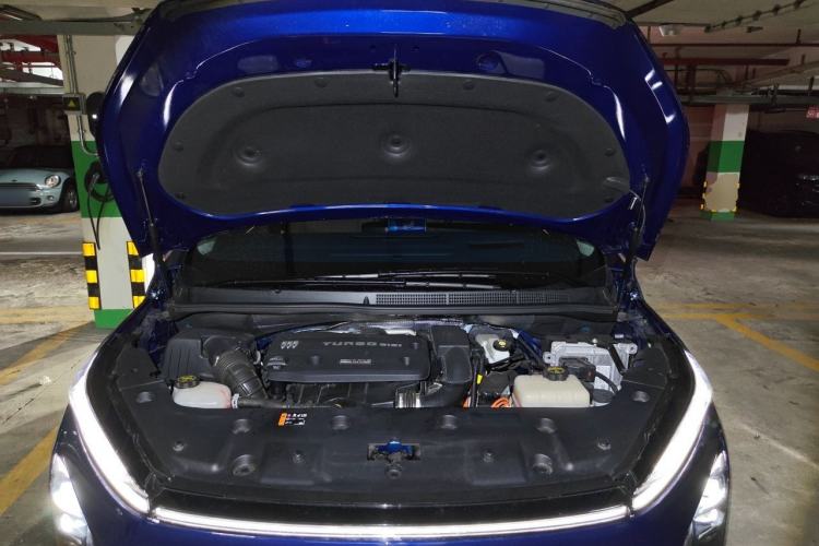 Used Buick GL8 New Energy 2024 Lu Zun Luxury Edition 6-Seater Engine Bay