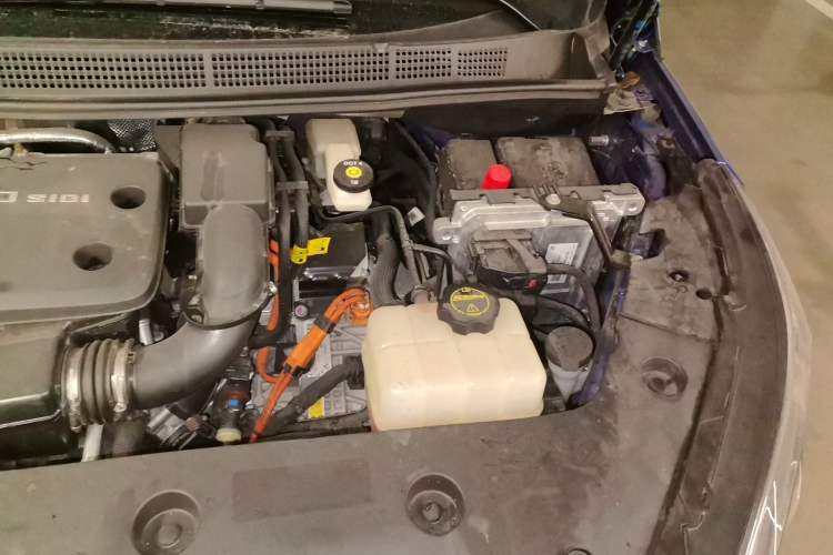 Used Buick GL8 New Energy 2024 Lu Zun Luxury Edition 7-Seater Engine Bay Left