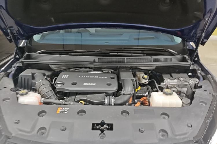 Used Buick GL8 New Energy 2024 Lu Zun Luxury Edition 6-Seater Engine Bay