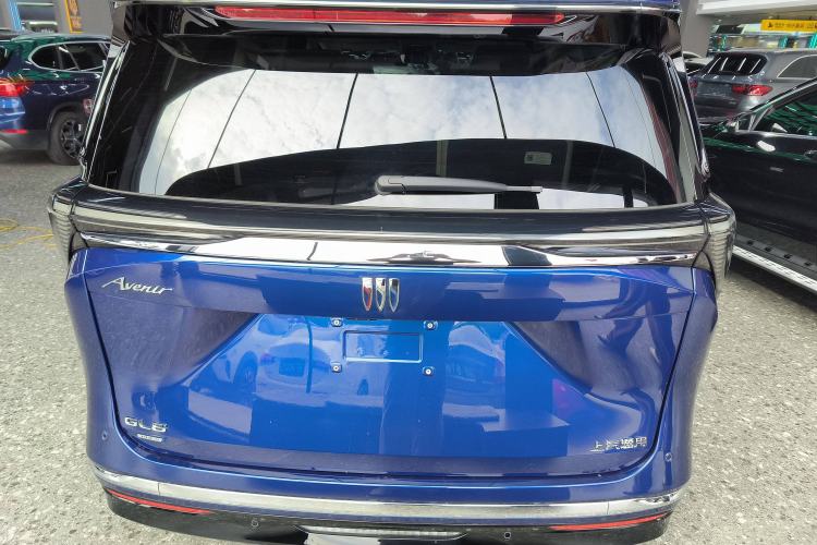 Used Buick GL8 New Energy 2024 Lu Zun Luxury Edition 7-Seater Exterior 4