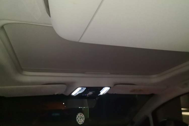 Used Buick GL8 New Energy 2024 Lu Zun Luxury Edition 7-Seater Headliner
