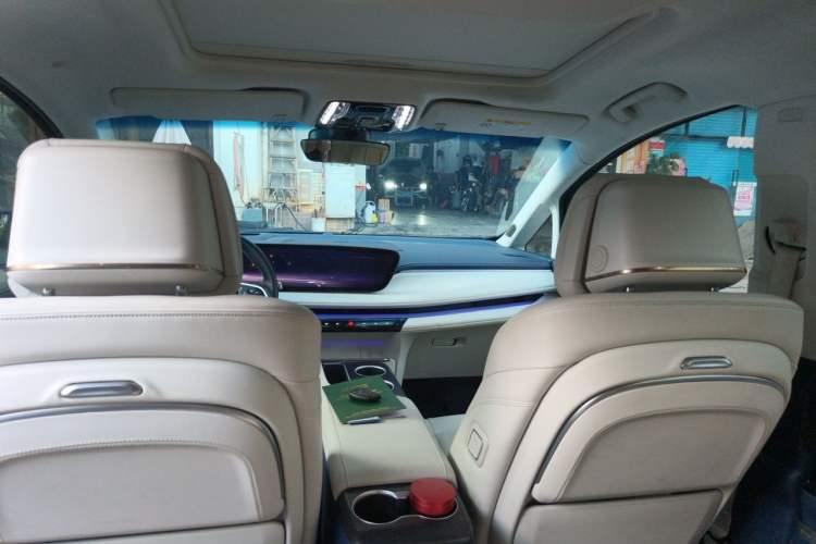 Used Buick GL8 New Energy 2024 Lu Zun Luxury Edition 7-Seater Headliner