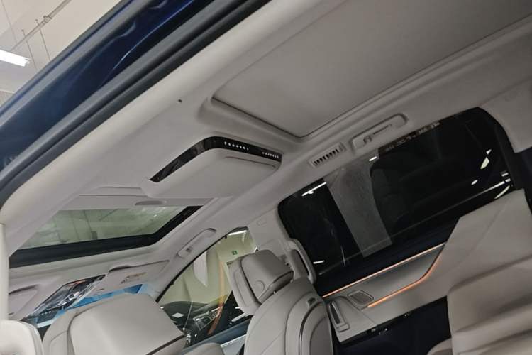 Used Buick GL8 New Energy 2024 Lu Zun Luxury Edition 6-Seater Headliner
