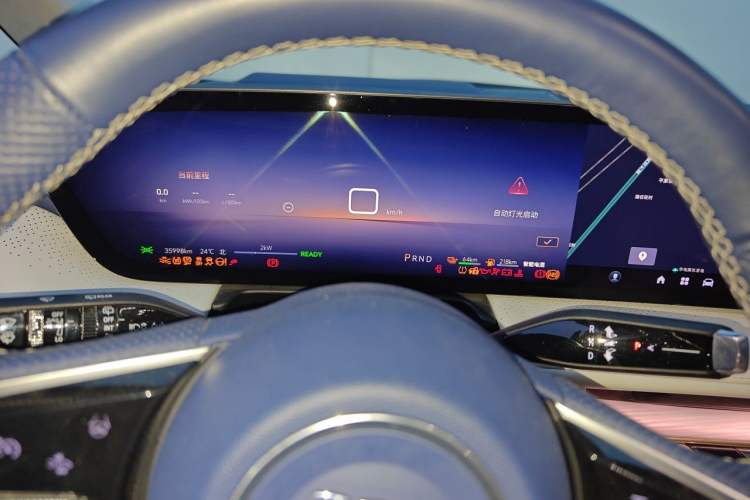 Used Buick GL8 New Energy 2024 Lu Zun Luxury Edition 7-Seater Instrument Cluster