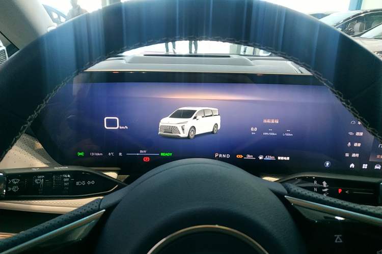 Used Buick GL8 New Energy 2024 Lu Zun Luxury Edition 6-Seater Instrument Cluster