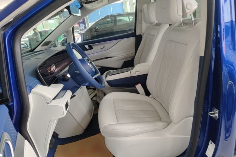 Used Buick GL8 New Energy 2024 Lu Zun Luxury Edition 6-Seater Left Front Seat