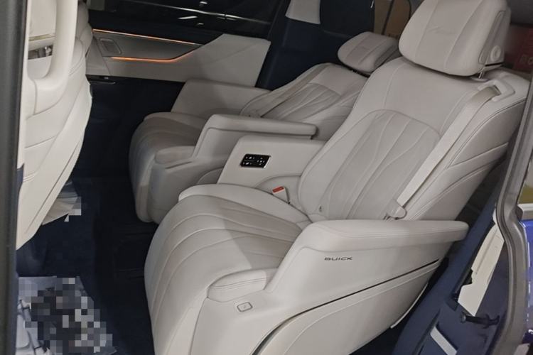 Used Buick GL8 New Energy 2024 Lu Zun Luxury Edition 6-Seater Left Rear Seat