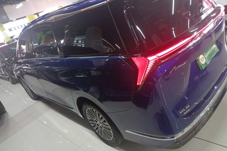 Used Buick GL8 New Energy 2024 Lu Zun Luxury Edition 7-Seater Left Side