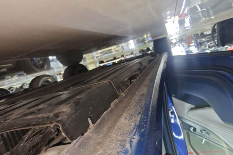 Used Buick GL8 New Energy 2024 Lu Zun Luxury Edition 7-Seater Left Side Sill