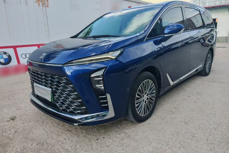 Buick GL8 New Energy 2024 Lu Zun Luxury Edition 6-Seater