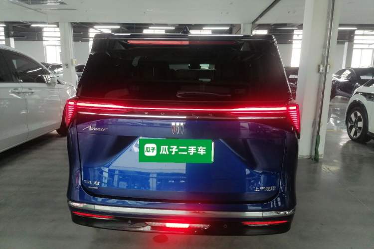 Used Buick GL8 New Energy 2024 Lu Zun Luxury Edition 7-Seater Rear