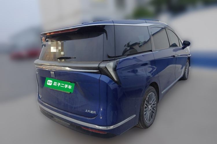 Used Buick GL8 New Energy 2024 Lu Zun Luxury Edition 7-Seater Rear Right 45 Deg