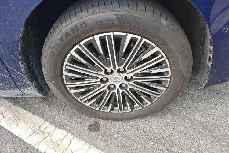 Used Buick GL8 New Energy 2024 Lu Zun Luxury Edition 6-Seater Right Front Wheel Hub