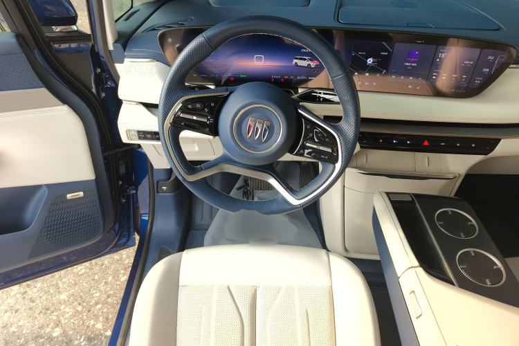 Used Buick GL8 New Energy 2024 Lu Zun Luxury Edition 7-Seater Steering Wheel