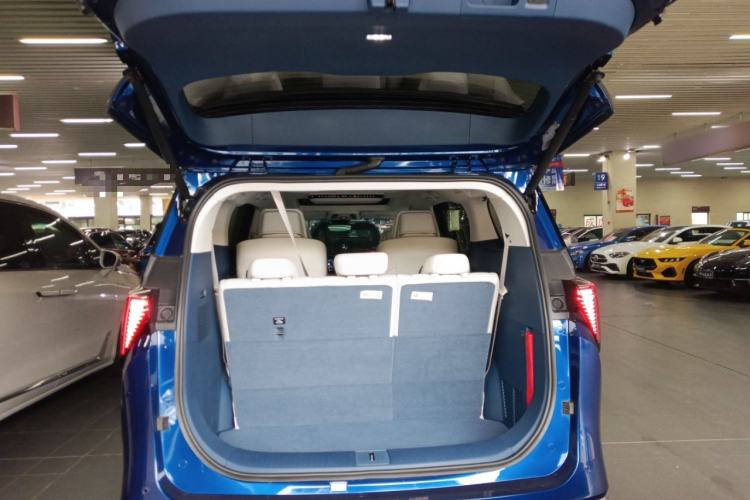 Used Buick GL8 New Energy 2024 Lu Zun Deluxe Edition 7-Seater Trunk