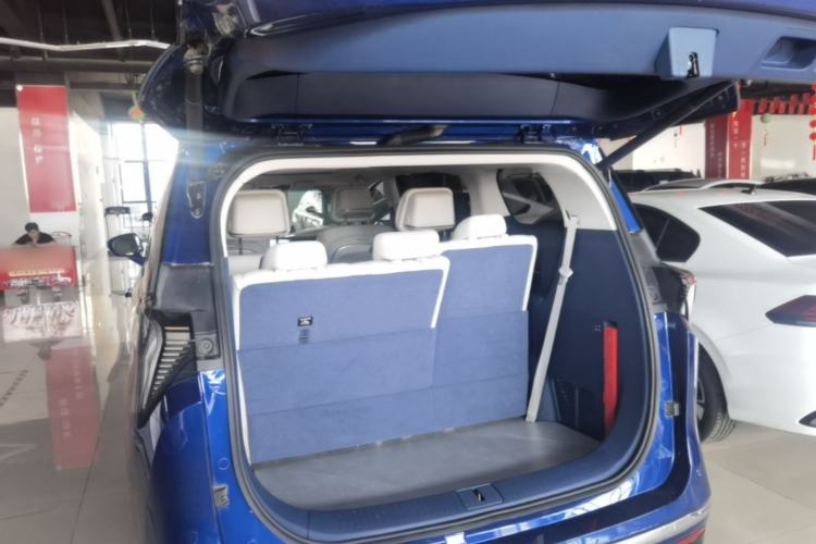 Used Buick GL8 New Energy 2024 Lu Zun Luxury Edition 7-Seater Trunk