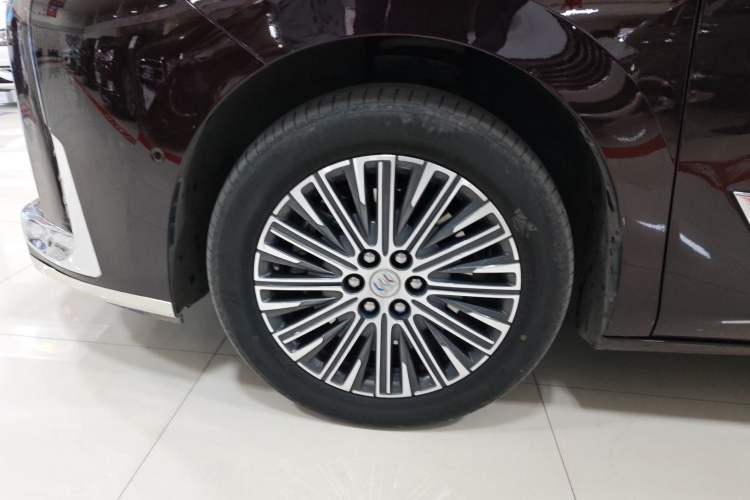 Used Buick GL8 New Energy 2024 Lu Zun Luxury Edition 7-Seater Exterior 7