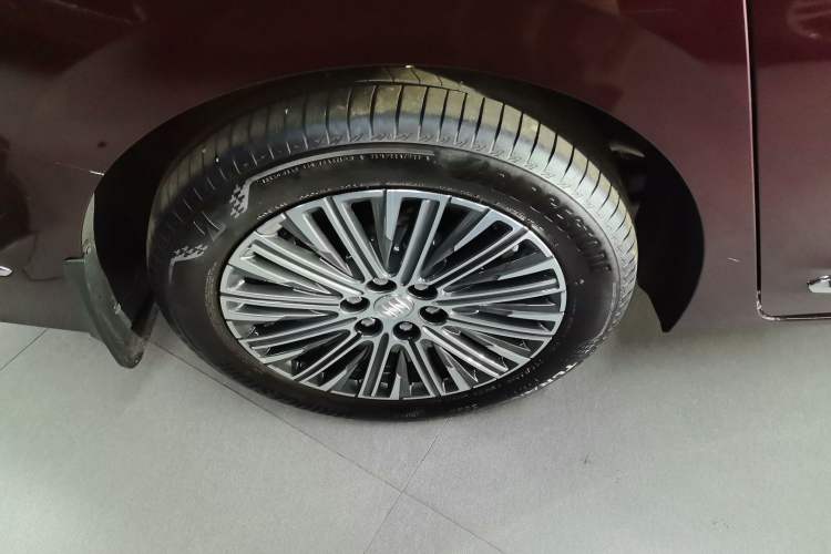 Used Buick GL8 New Energy 2024 Lu Zun Deluxe Edition 7-Seater Exterior 8