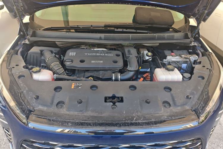 Used Buick GL8 New Energy 2024 Lu Zun Luxury Edition 6-Seater Engine Bay