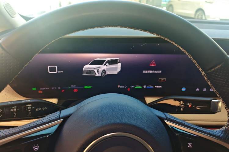Used Buick GL8 New Energy 2024 Lu Zun Luxury Edition 6-Seater Instrument Cluster