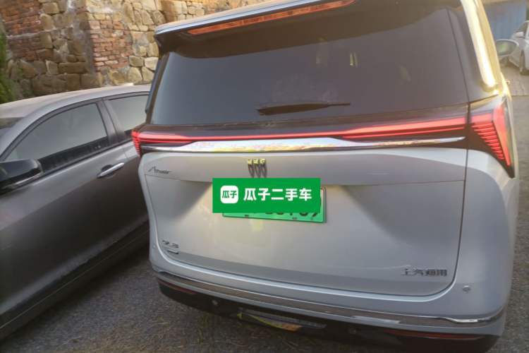 Used Buick GL8 New Energy 2024 Lu Zun Deluxe Edition 7-Seater Exterior 4