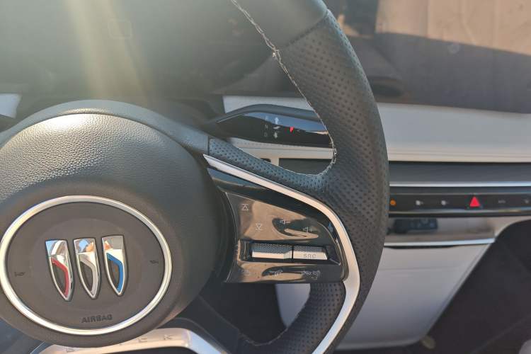 Used Buick GL8 New Energy 2024 Lu Zun Deluxe Edition 7-Seater Gear Lever