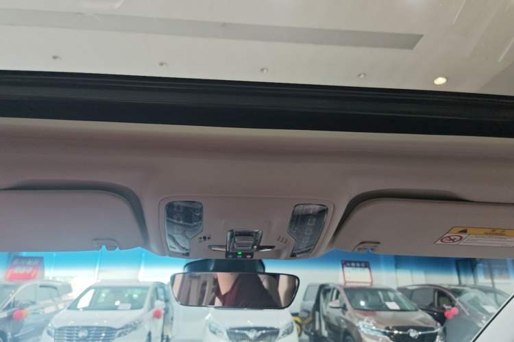 Used Buick GL8 New Energy 2024 Lu Zun Deluxe Edition 7-Seater Headliner