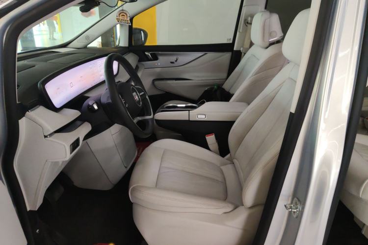 Used Buick GL8 New Energy 2024 Lu Zun Smart Edition 7-Seater Left Front Seat