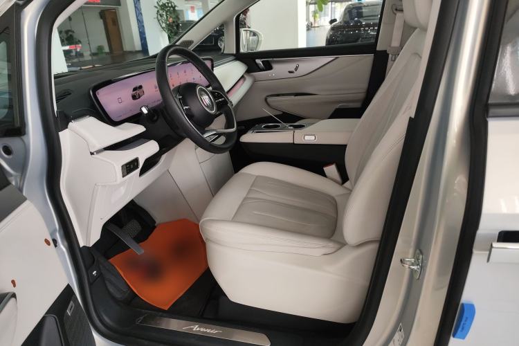 Used Buick GL8 New Energy 2024 Lu Zun Luxury Edition 7-Seater Left Front Seat